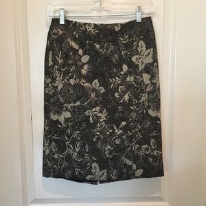 Banana Republic A-line lined Skirt
